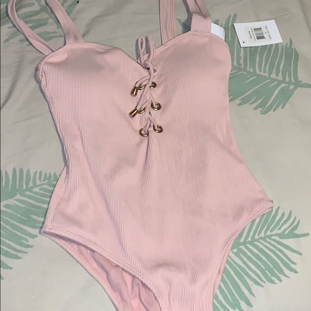Bathing suit